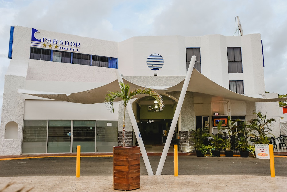 hotel parador cancun