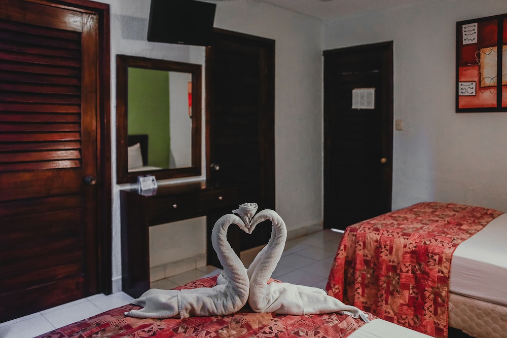 hotel parador cancun