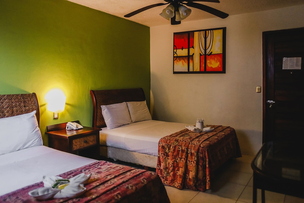 hotel parador cancun