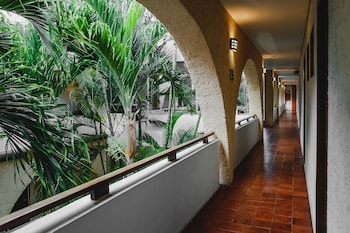 hotel parador cancun