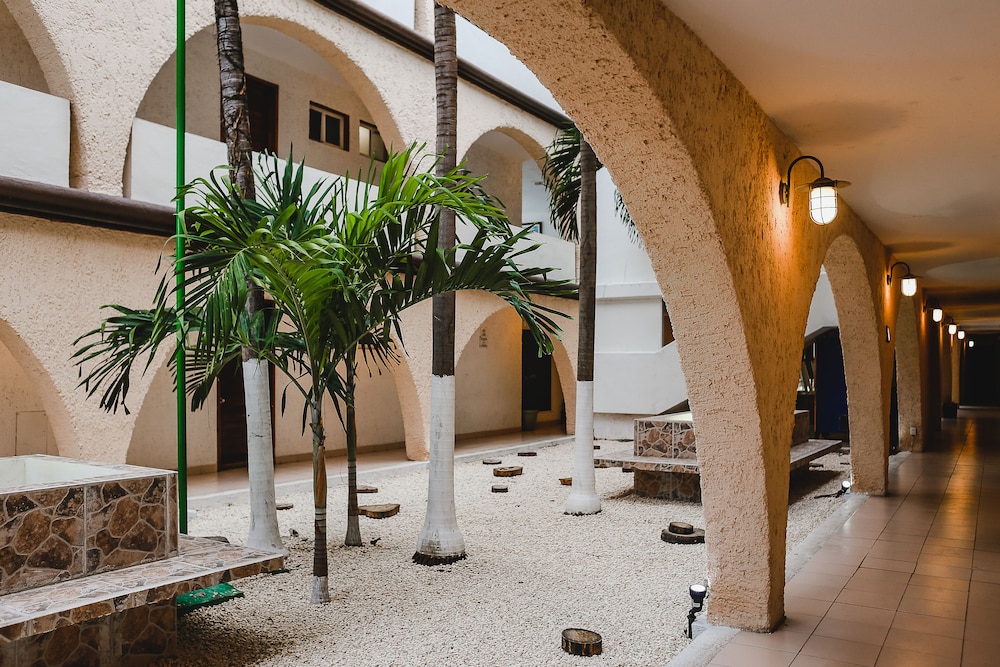 hotel parador cancun