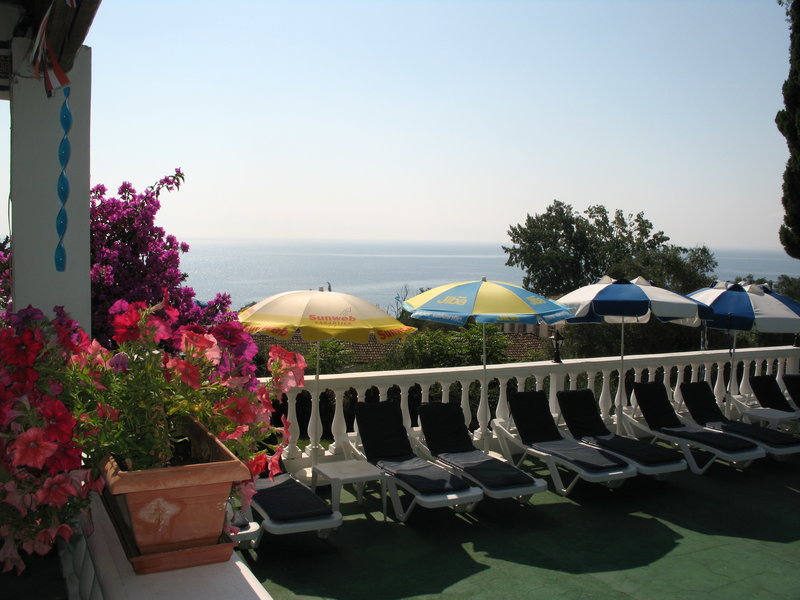 andromaches holiday apartments