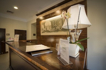 Hotel-Img
