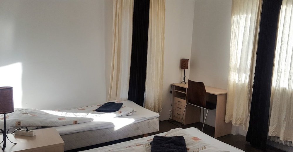 Guesthouse Pavi,Seltjarnarnes>>Reykjavik,3 star