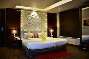 Hotel Uppal International,New Delhi>>Delhi,3.5 star
