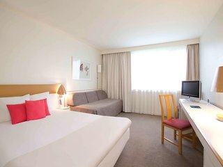 Novotel Paris Creteil Le Lac,Créteil>>Creteil,4 star