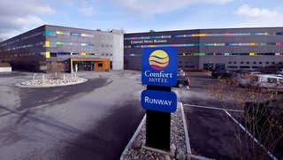 comfort hotel runway
