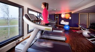 comfort hotel runway