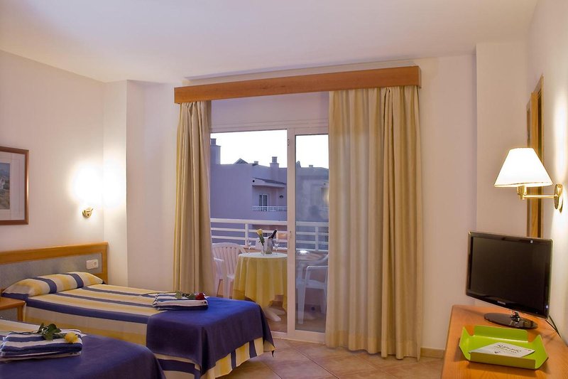 rosamar ibiza hotel adults only