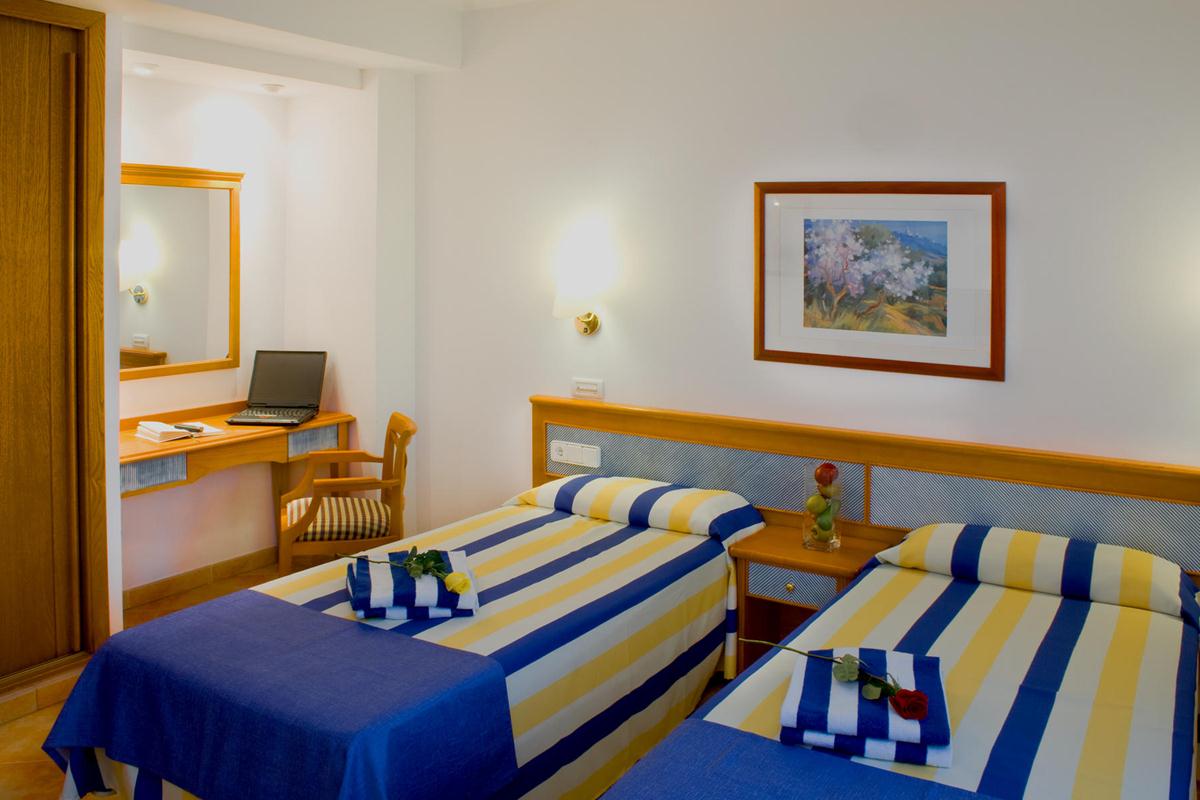 rosamar ibiza hotel adults only