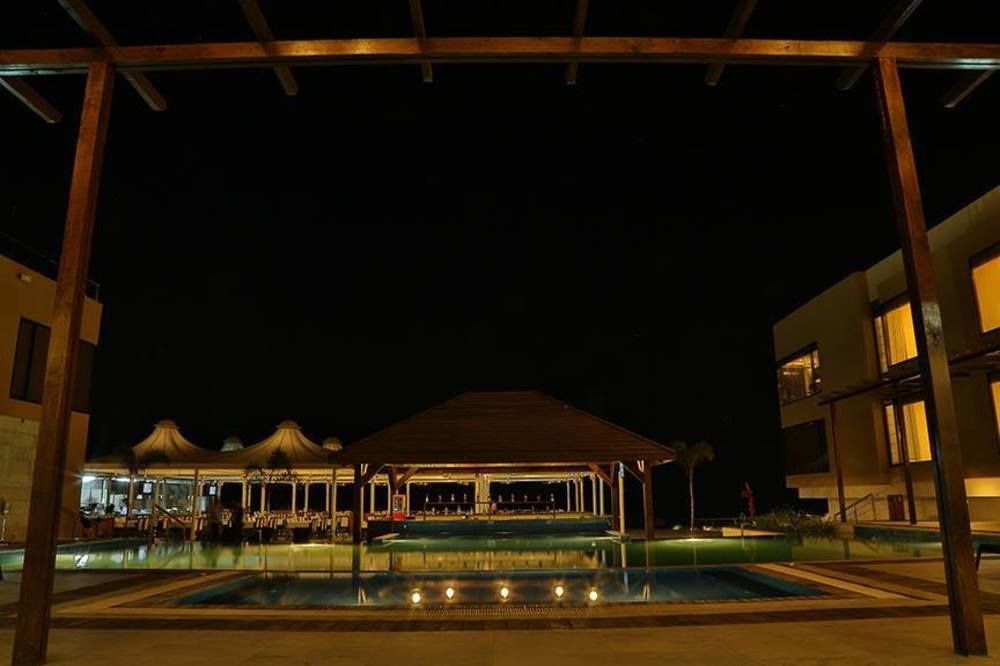 the gold beach resort