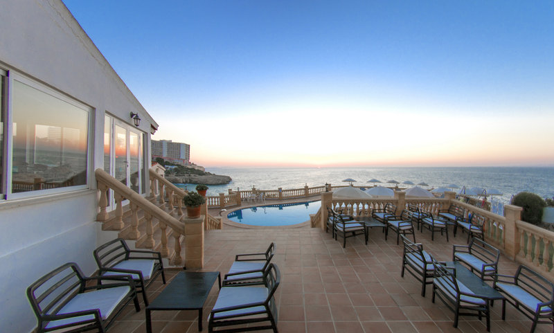 icon valparaiso adults only