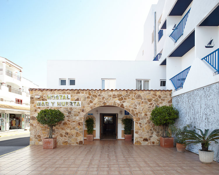 hostal mar y huerta