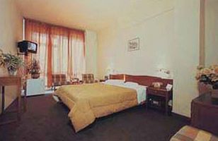 Arethusa,Mitropoleos Str., 6,3 star
