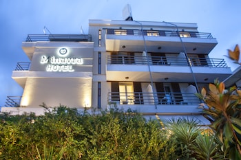 minavra hotel