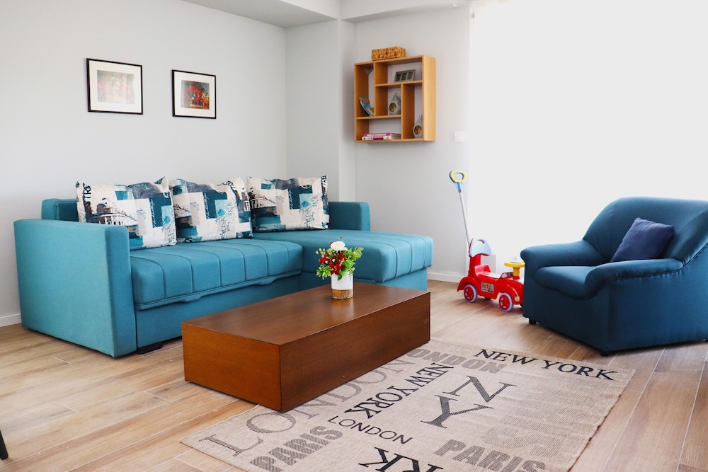 foxxy apartments