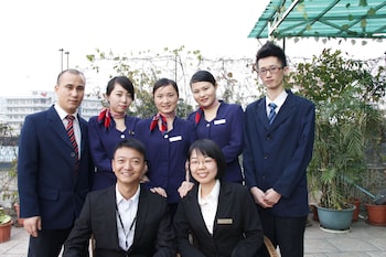 Green Oasis Hotel,No.69, 1St Baomin Road,3 star