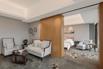 shenzhen huaqiang plaza hotel