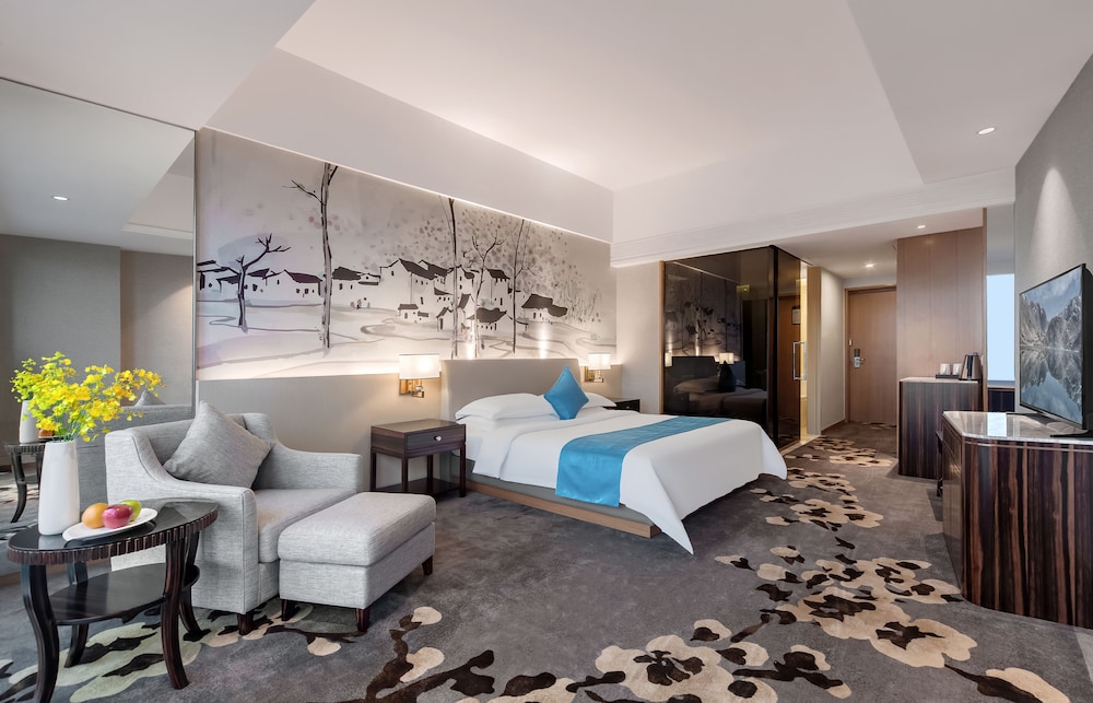 shenzhen huaqiang plaza hotel