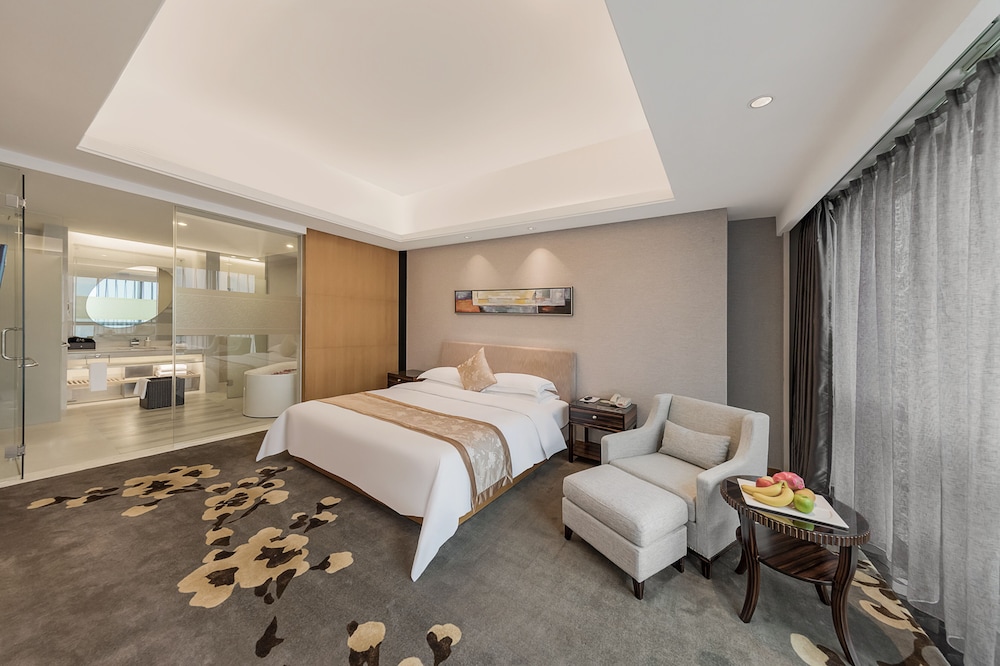shenzhen huaqiang plaza hotel