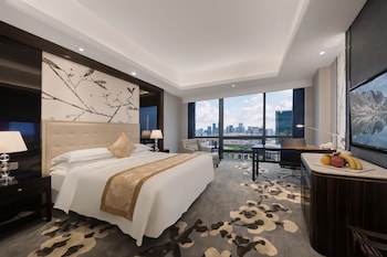 shenzhen huaqiang plaza hotel