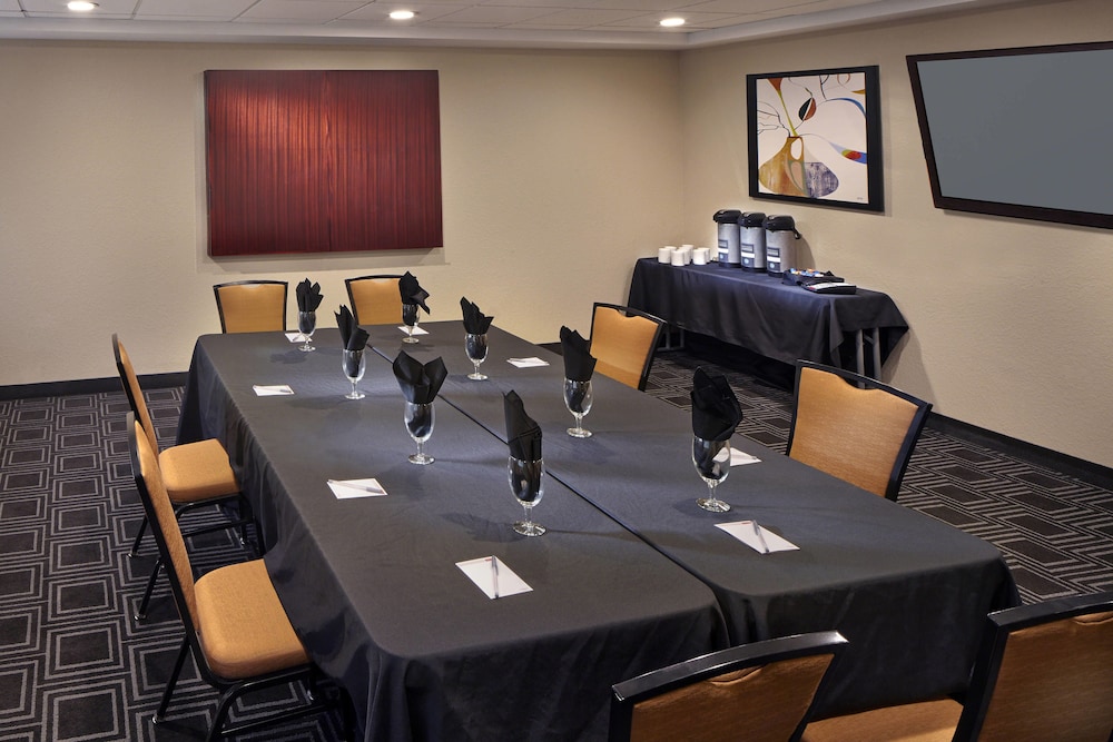 towneplace suites by marriott albany downtown medical center