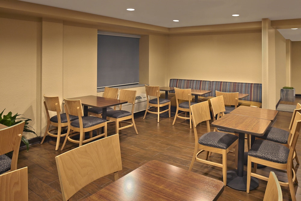 towneplace suites by marriott albany downtown medical center