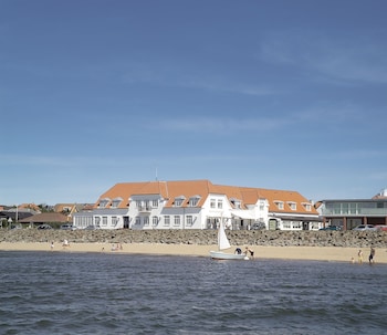 Hjerting Badehotel - Esbjerg,Esbjerg>>Blavand,4 star