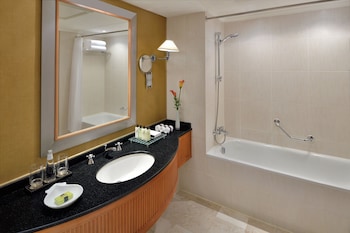 intercontinental jeddah by ihg