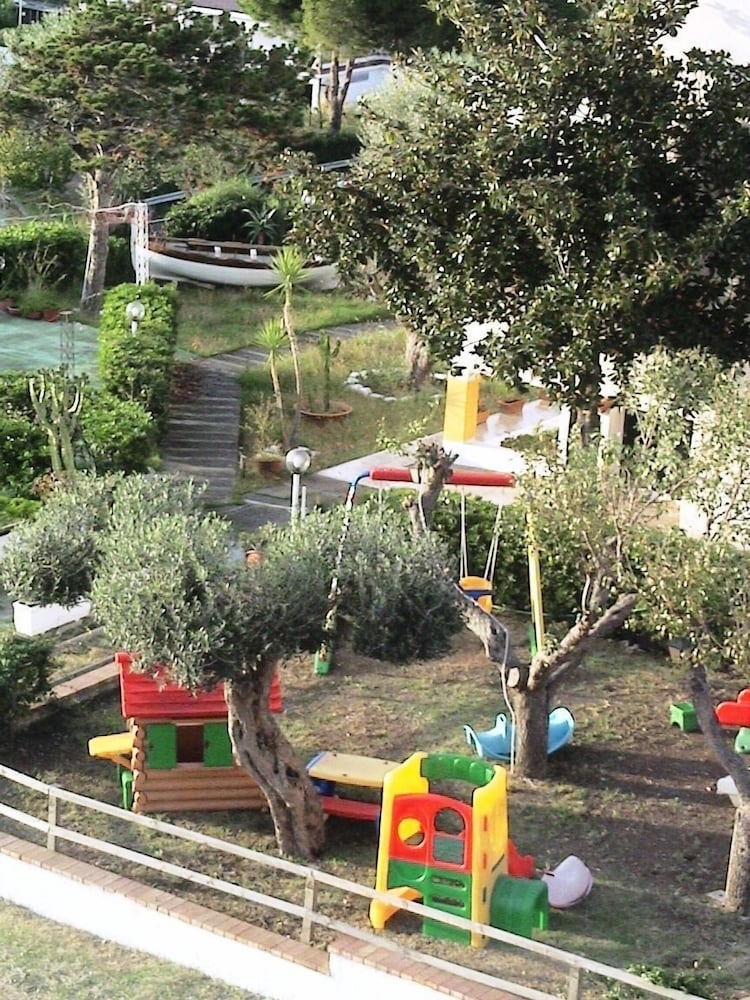 hotel cristina