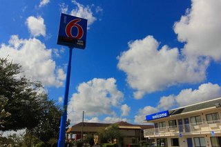 motel 6 kingsville tx