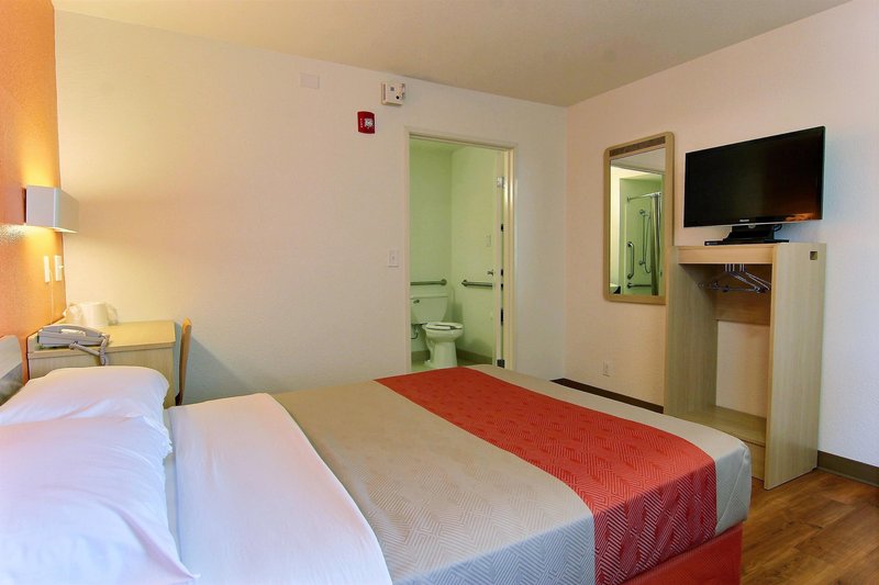 motel 6 kingsville tx