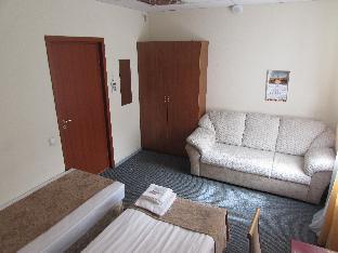 hotel accent