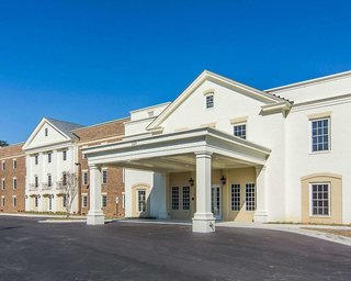 Bluegreen Vacations Patrick Henry Square, Ascend Resort,Near Colonial Williamsburg,3 star