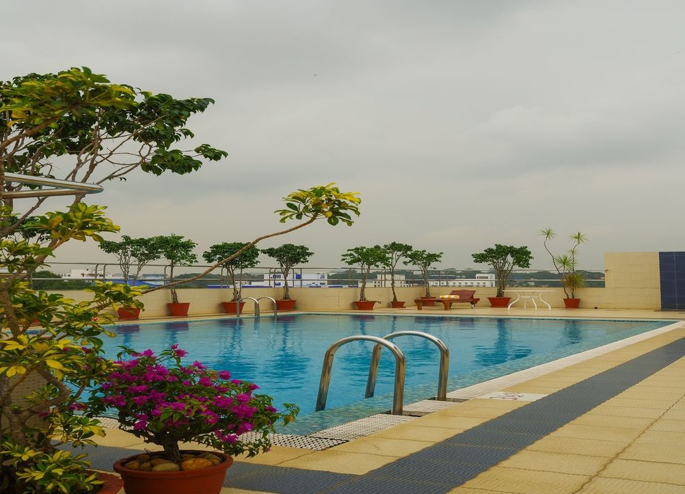 classic sarovar portico