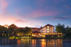 Ratilanna Riverside Spa Resort,Chiang Mai>>Chang Khlan,5 star