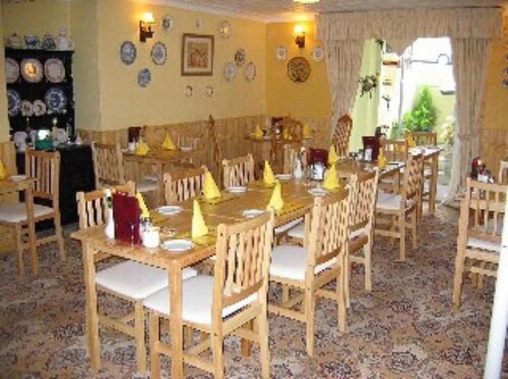 dorset hotel