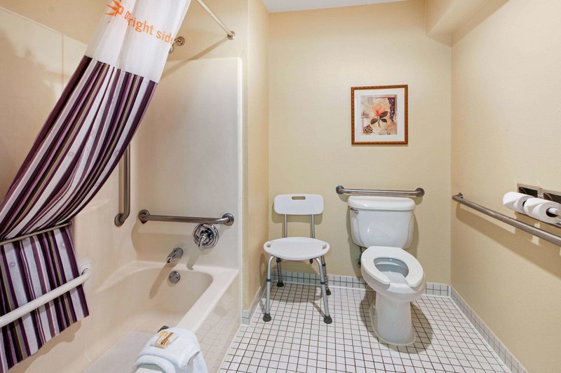 la quinta inn and suites albuquerque journal ctr nw