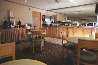 La Quinta Inn & Suites Albuquerque Journal Ctr Nw,Bernalillo>>Albuquerque,3 star