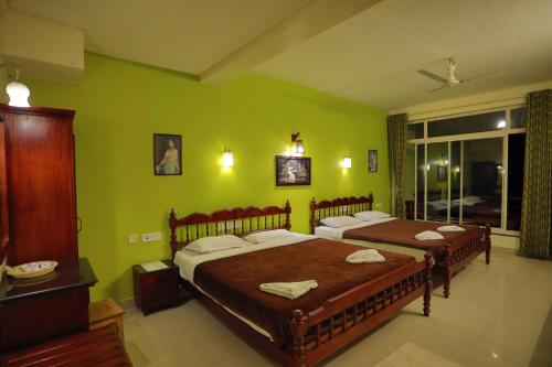 green valley vista apartments