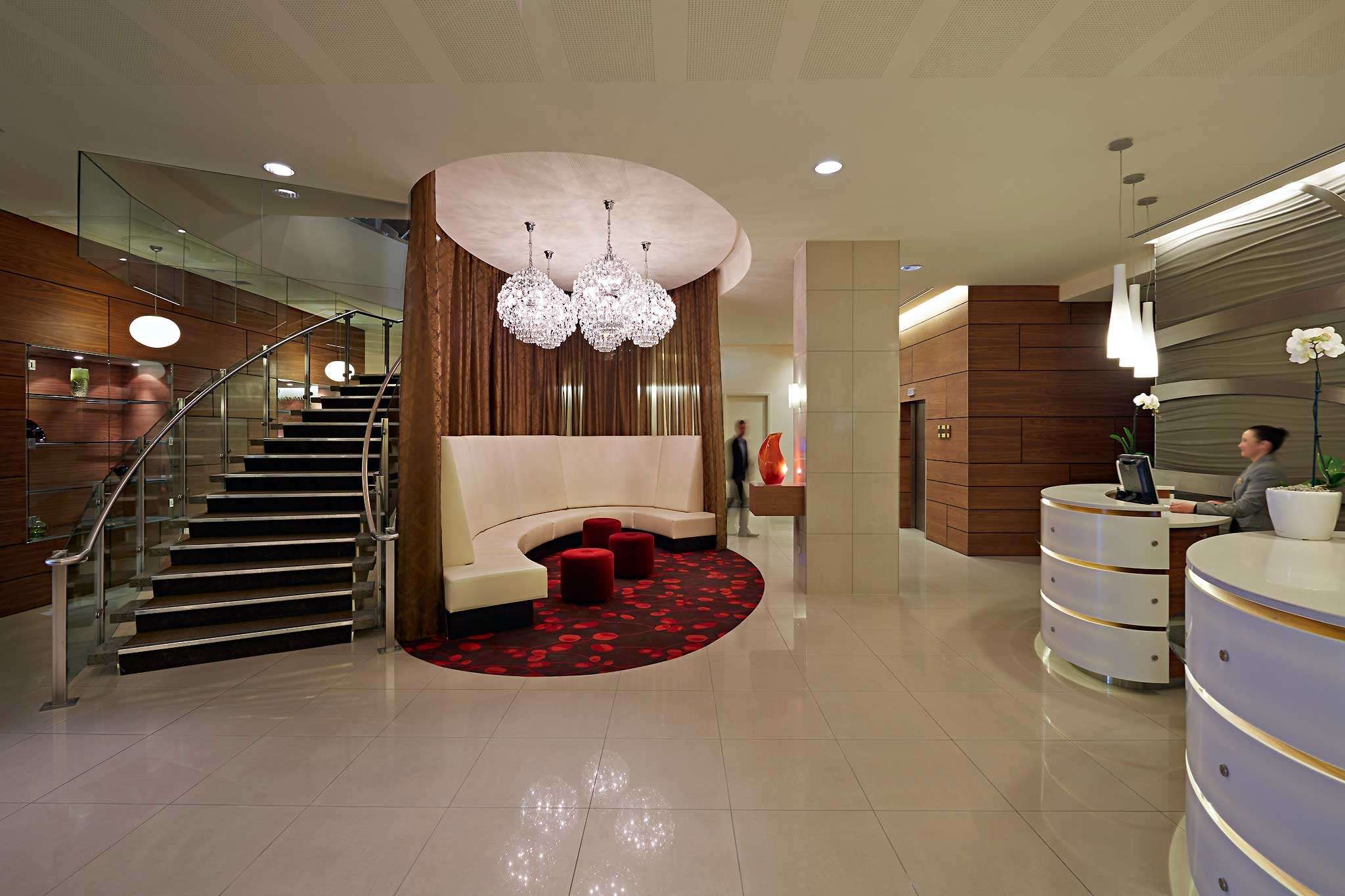 novotel christchurch cathedral square
