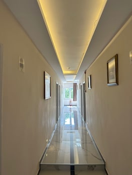 Hotel-Img