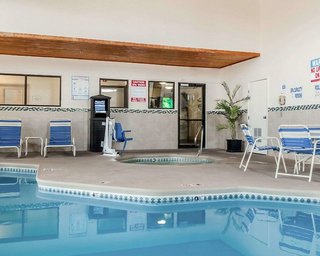 Quality Inn & Suites Albuquerque West,Bernalillo>>Albuquerque,3 star