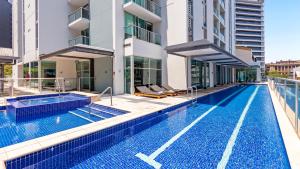 Oaks Brisbane Festival Suites,Brisbane City>>Brisbane,4 star
