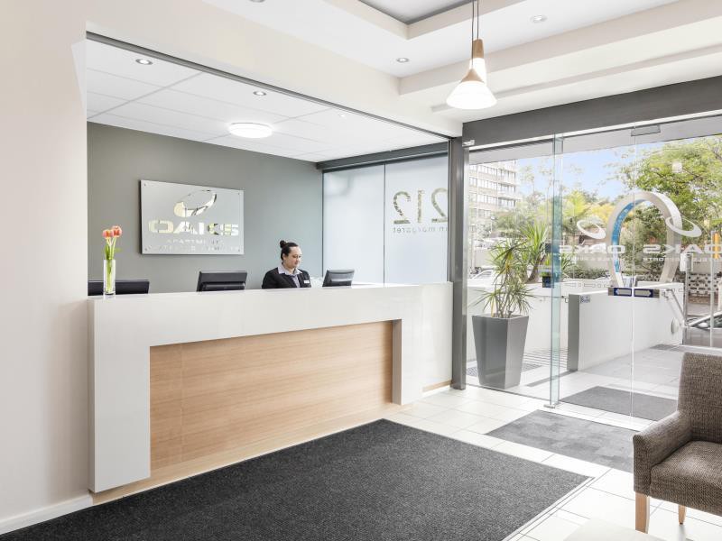 oaks brisbane on margaret suites