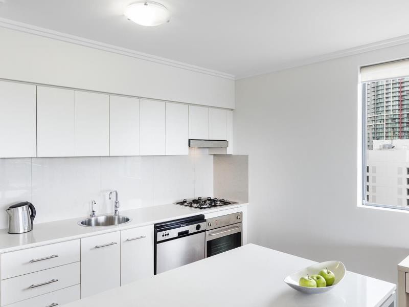 oaks brisbane on margaret suites