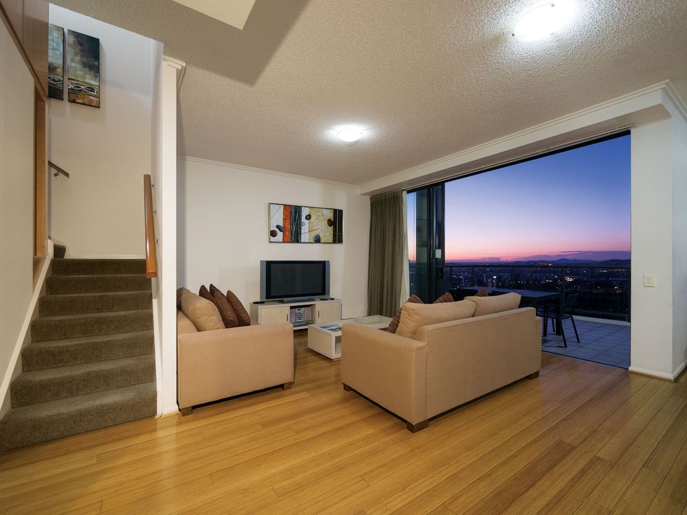 oaks brisbane on margaret suites