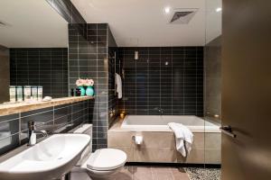 Oaks Redcliffe Mon Komo Suites,Clontarf Beach>>Brisbane,4 star