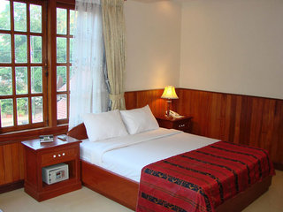 city river hotel