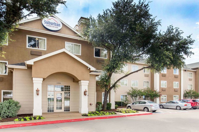 suburban extended stay hotel
